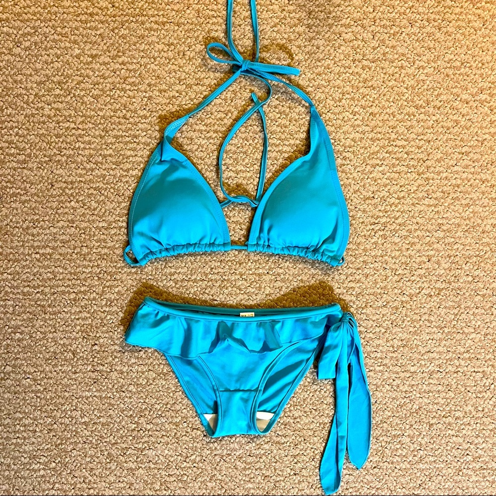 Blue triangle top and bottom bikini